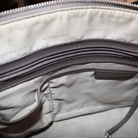 Micheal Kors Jet Set East West Tote Cinder Grey - Picture 11 of 13